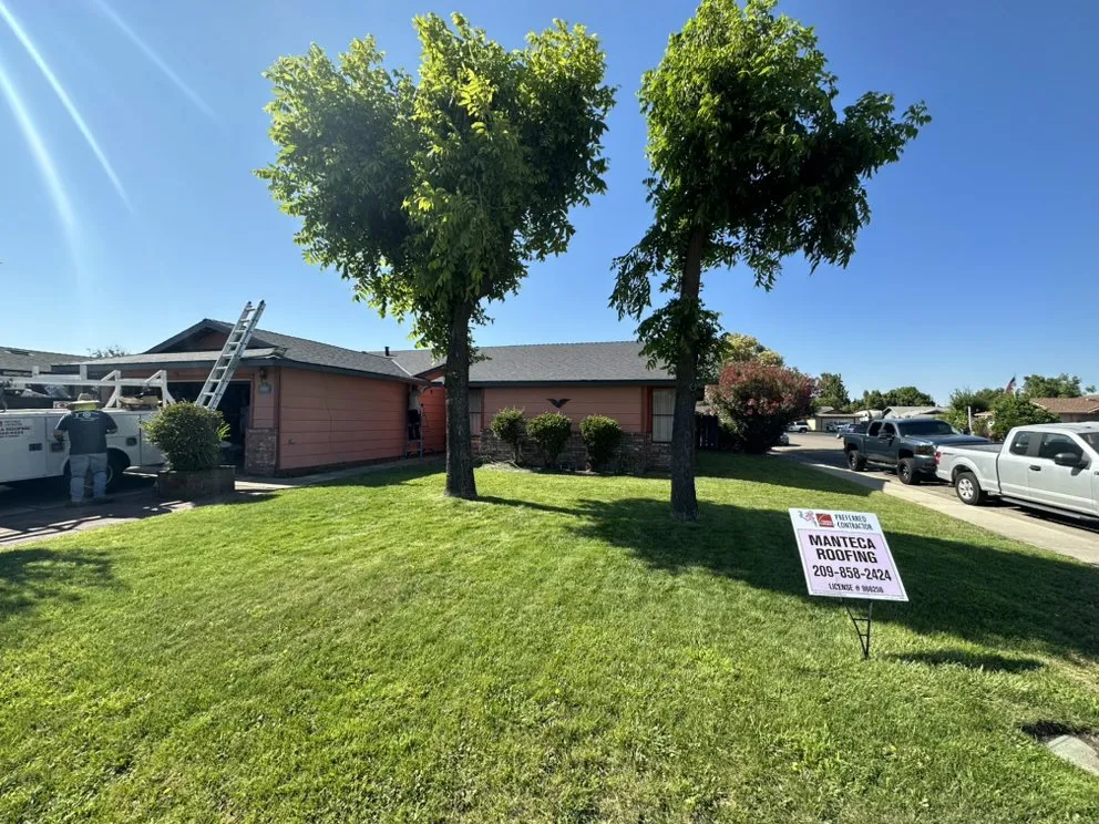 Manteca Roofing Inc