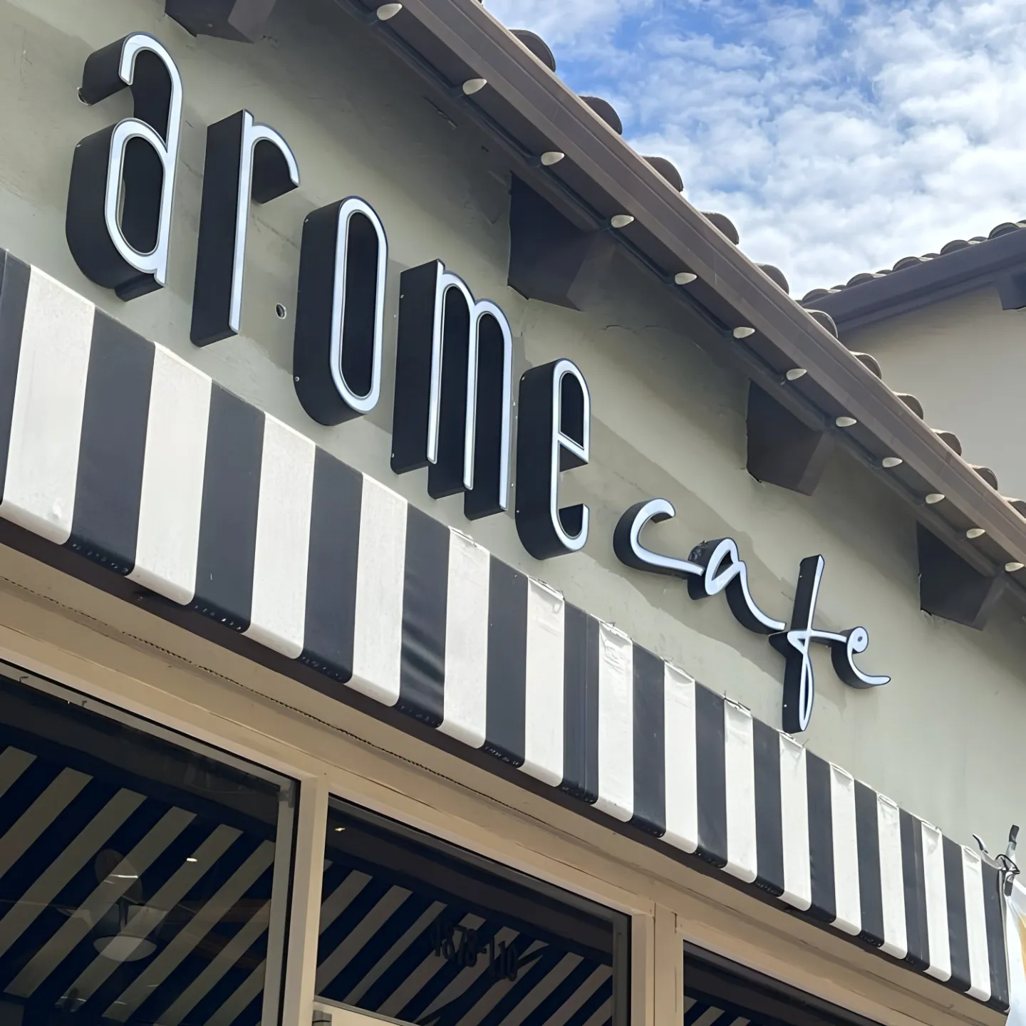 Arome Cafe