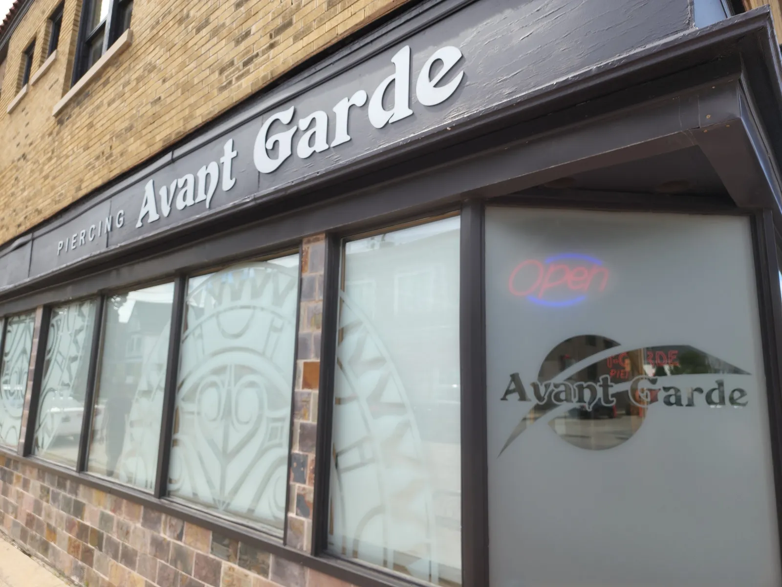 Avant-Garde Body Piercing LLC