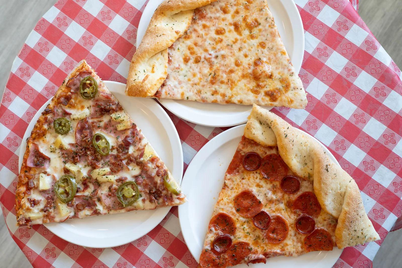 Bellizzi's Mafia Style Pizza Joint