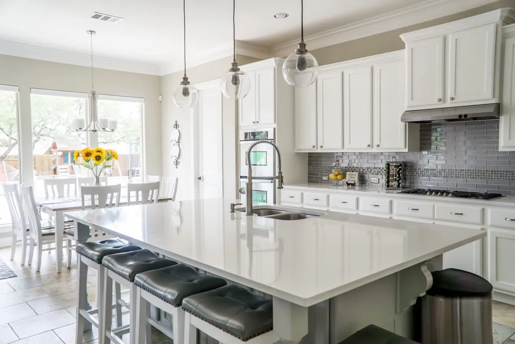 Creative Tile & Remodel LLC