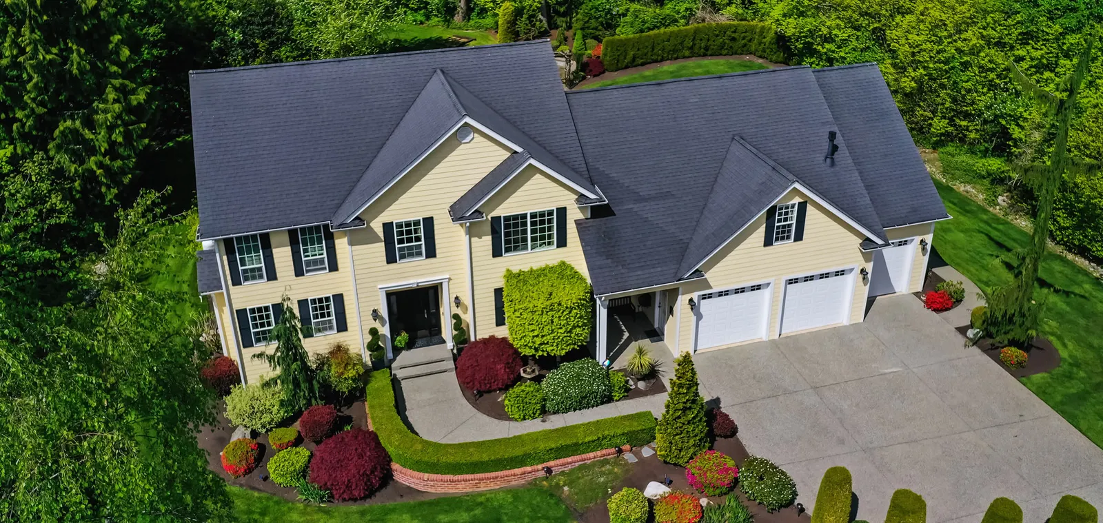 Regal Roofing & Siding LLC