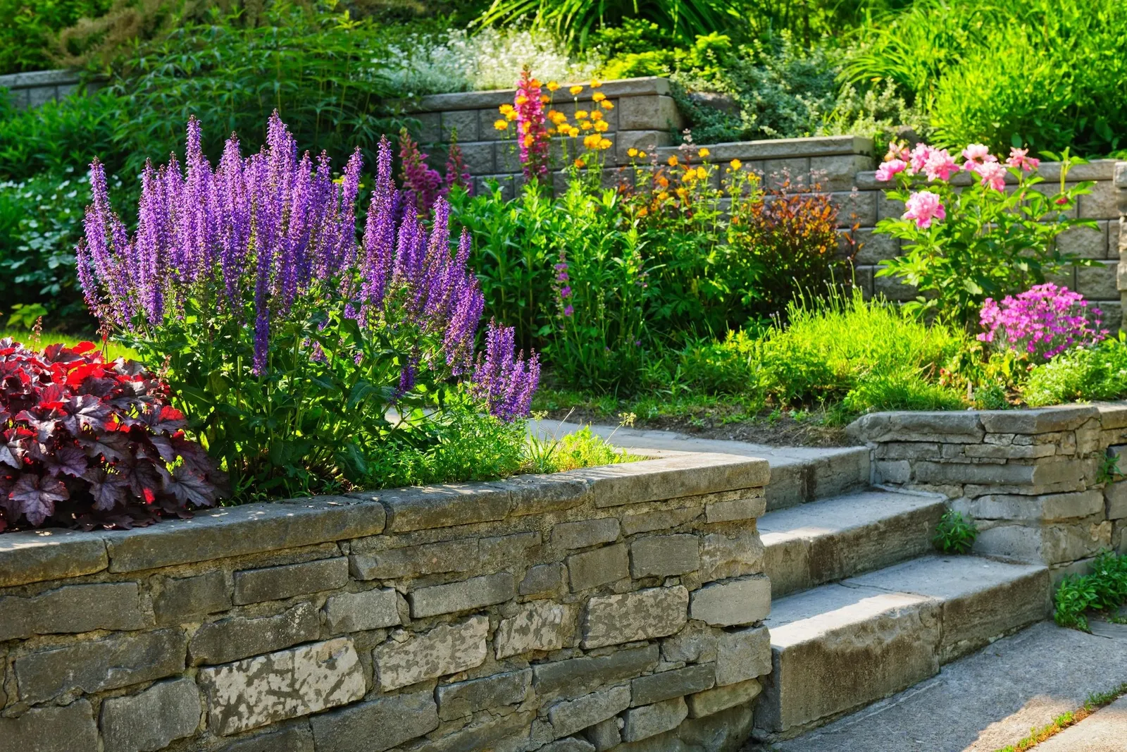 Majestic Grounds Landscaping