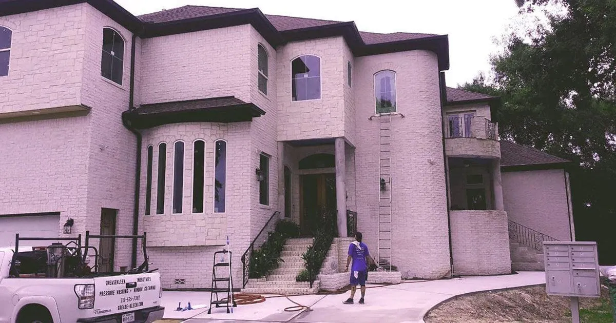 GreaseKleen Pressure Washing