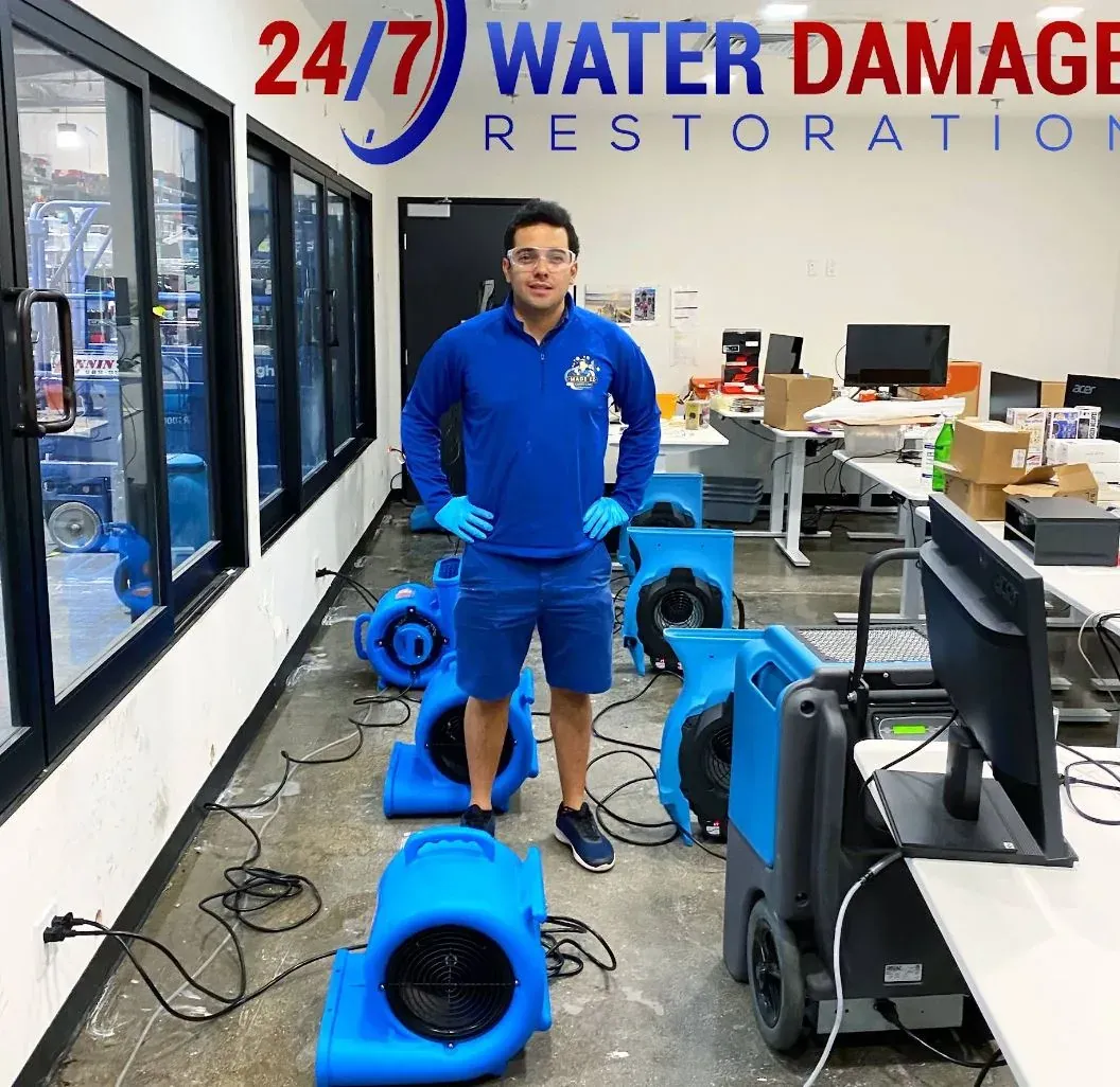 24/7 Water Damage Restoration