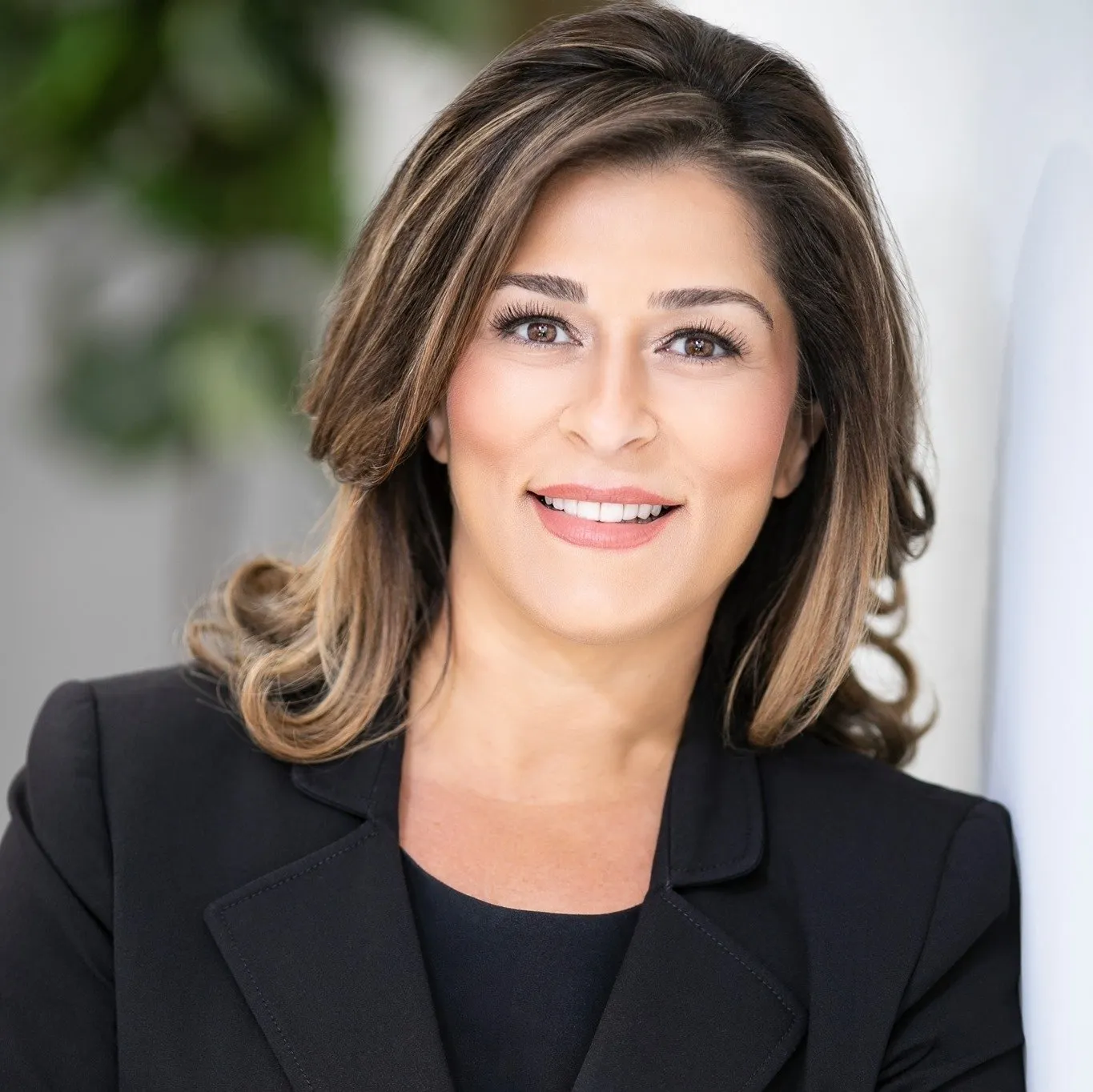 Haleh Troy