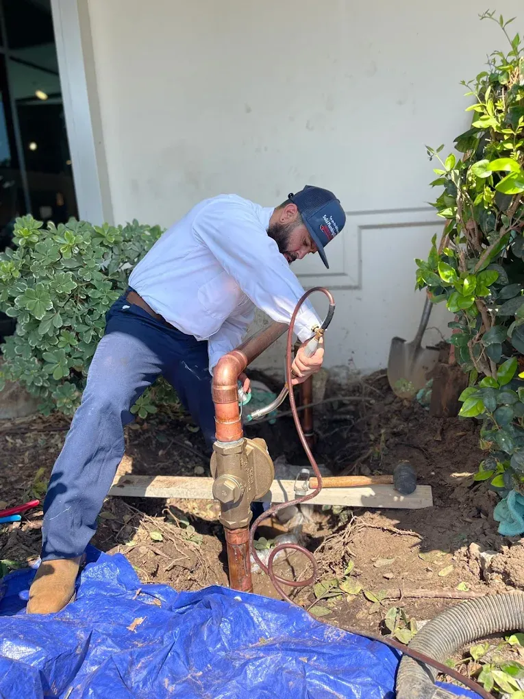 Solid Plumbing & Drains