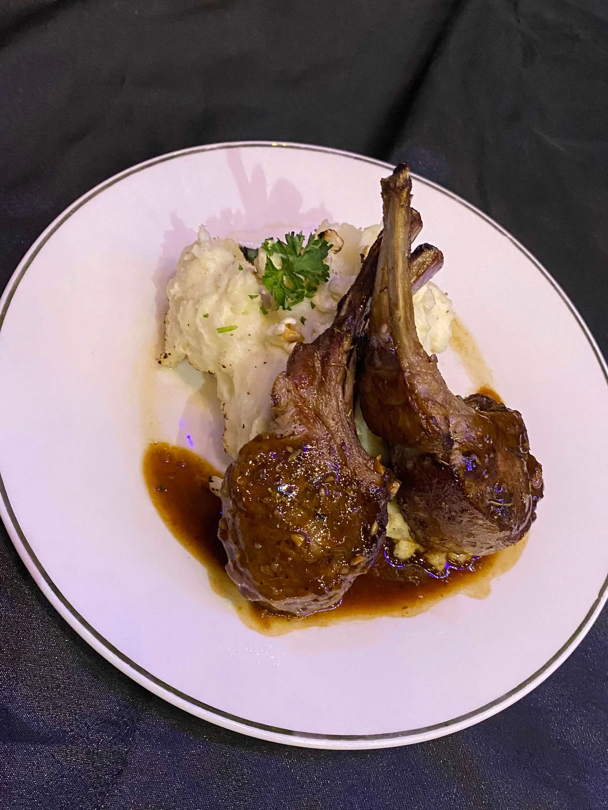 Goldfinch Tap + Eatery